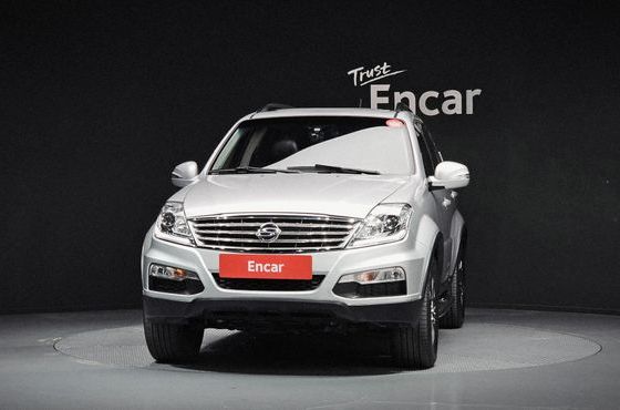 Ssangyong Rexton 2.0 4WD RX7 Prestige — пробег 74 281 км — фото 3 из 5