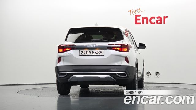 Kia Seltos из Кореи Encar