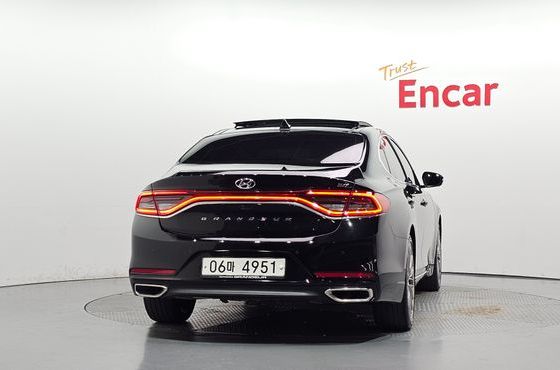 Hyundai Grandeur 3.0 Exclusive Special — пробег 41 602 км — фото 4 из 5