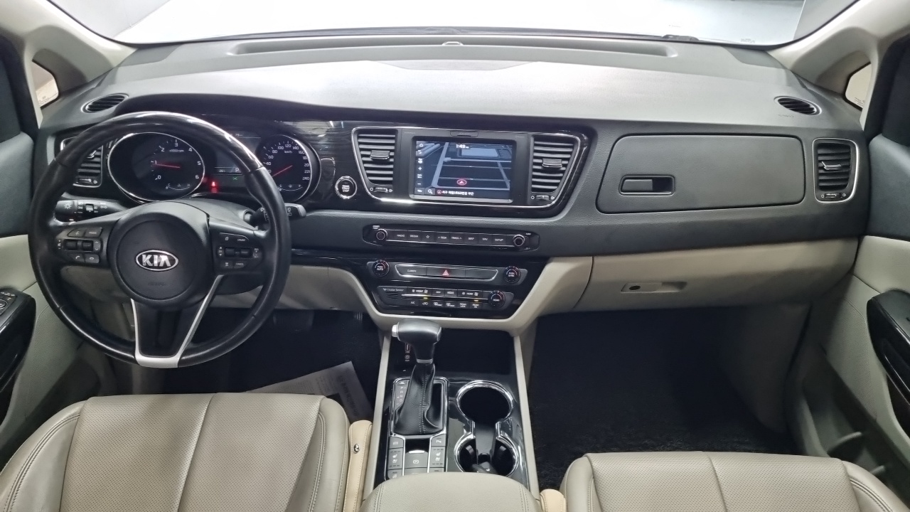 Kia Carnival из Кореи Encar
