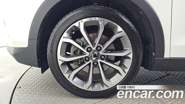 Ssangyong TIBOLI из Кореи Encar
