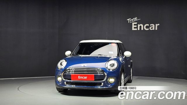 Mini Cooper 5Door HIGH 3rd — пробег 62 184 км — фото 3 из 5