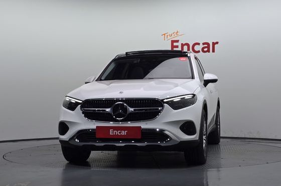 Mercedes-Benz GLC-Class GLC220 d 4MATIC — пробег 2 608 км — фото 3 из 5