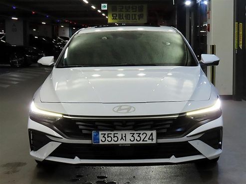 Hyundai AVANTE 1.6 Inspiration — пробег 16 363 км — фото 2 из 5