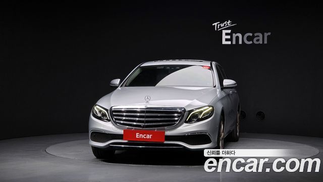 Mercedes-Benz E-Class из Кореи Encar