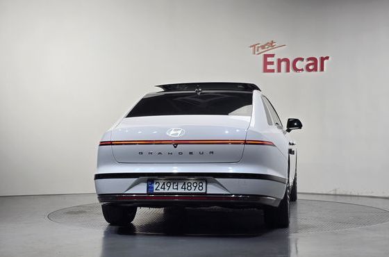 Hyundai Grandeur Calligraphy — пробег 24 354 км — фото 4 из 5