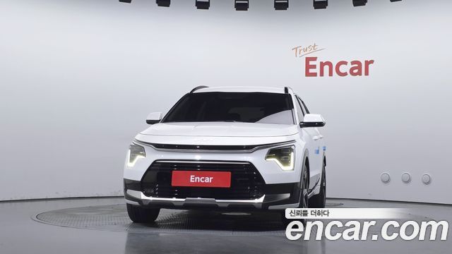 Kia Niro Signature — пробег 107 853 км — фото 3 из 5