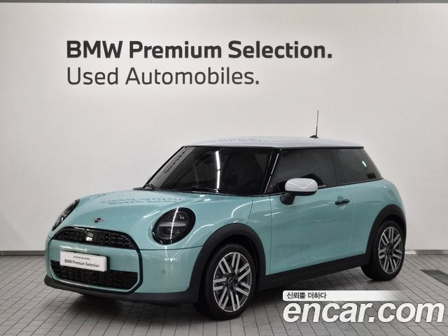 Mini Cooper Classic — пробег 22 км — фото 1 из 5
