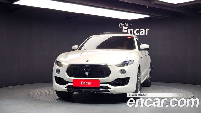 Maserati Levante 3.0 AWD Sport — пробег 147 473 км — фото 3 из 5