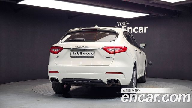 Maserati Levante 3.0 AWD Sport — пробег 147 473 км — фото 4 из 5