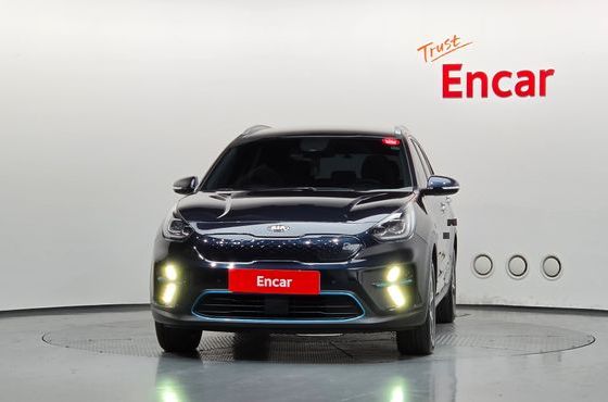 Kia Niro Noblesse — пробег 133 956 км — фото 3 из 5
