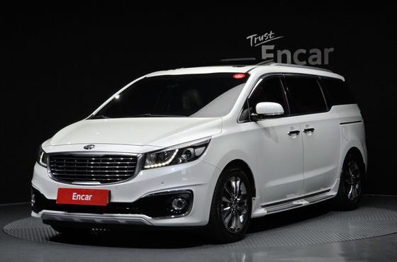 Kia Carnival 9-seater Noblesse — пробег 142 236 км — фото 1 из 5