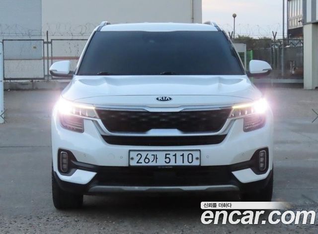 Kia Seltos из Кореи Encar