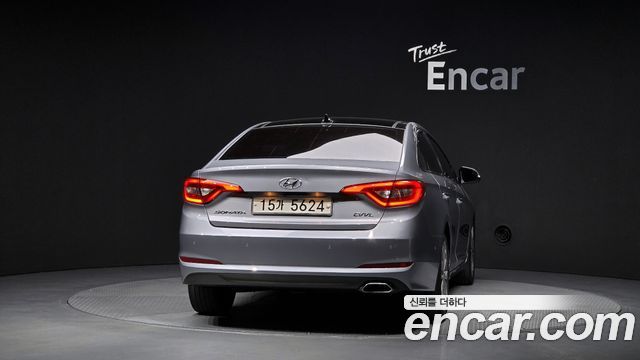 Hyundai Sonata 2.0 Premium — пробег 132 459 км — фото 4 из 5