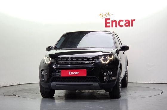 Land Rover Discovery Sport 2.0 TD4 HSE Luxury — пробег 78 402 км — фото 3 из 5