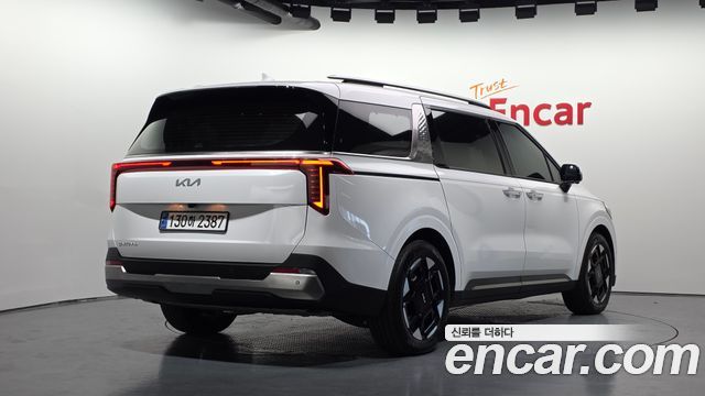 Kia Carnival Diesel 9-Seater Signature — пробег 34 938 км — фото 2 из 5
