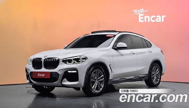 BMW X4 xDrive20i M Sport X — пробег 70 355 км — фото 1 из 5