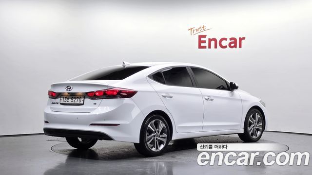 Hyundai AVANTE из Кореи Encar