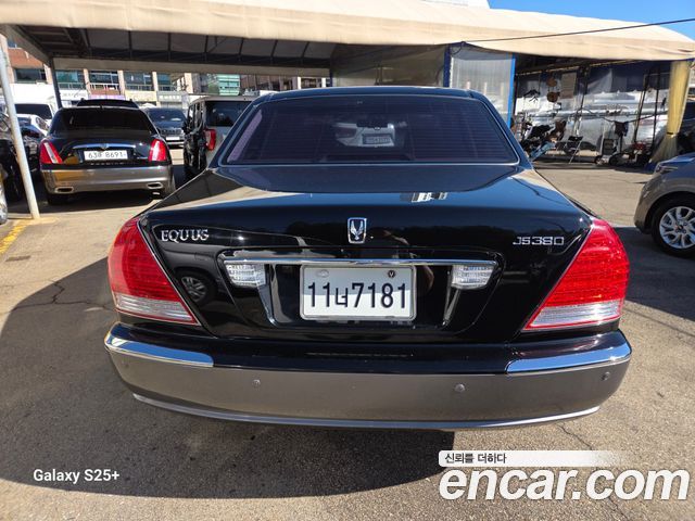 Hyundai Equus JS 330 Premier — пробег 87 000 км — фото 5 из 5