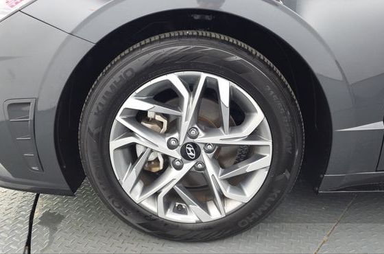 Hyundai Sonata 2.0 Premium Plus — пробег 70 303 км — фото 5 из 5