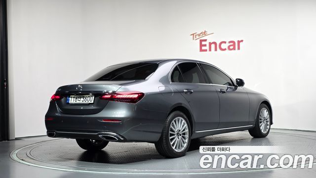 Mercedes-Benz E-Class из Кореи Encar