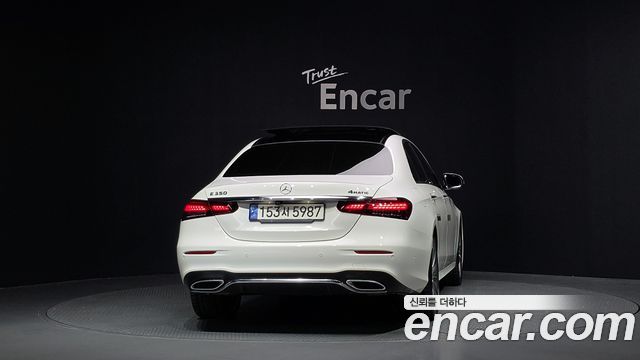 Mercedes-Benz E-Class E350 4MATIC AMG Line — пробег 33 473 км — фото 4 из 5
