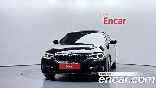 BMW 5-Series 530i Luxury Plus — пробег 32 450 км — фото 3 из 5