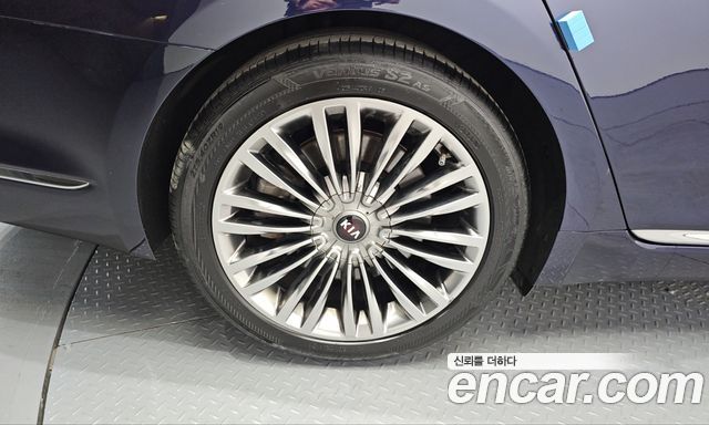 Kia K9 из Кореи Encar