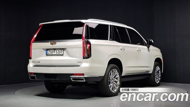 Cadillac Escalade 6.2 Premium Luxury Platinum — пробег 91 517 км — фото 2 из 5