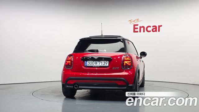 Mini Cooper 클래식 플러스 3rd — пробег 13 665 км — фото 4 из 5
