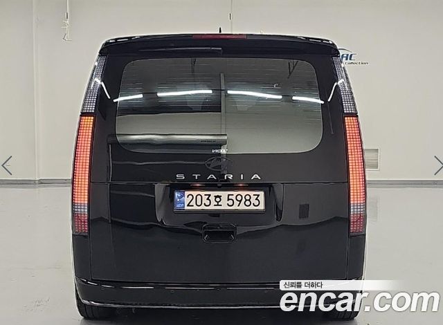 Hyundai Staria HEV 1.6 Lounge 9-Seater Inspiration — пробег 130 593 км — фото 3 из 5