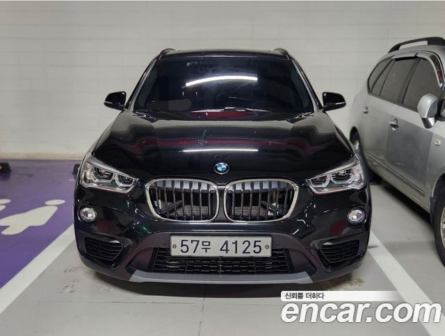 BMW X1 xDrive 18d Joy — пробег 64 877 км — фото 1 из 5