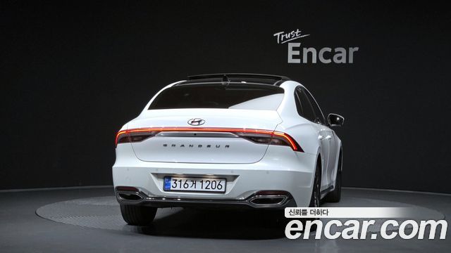 Hyundai Grandeur из Кореи Encar