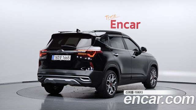 Kia Seltos из Кореи Encar