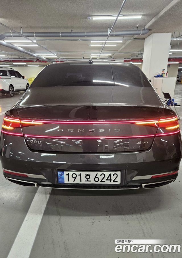 Genesis G90 Gasoline 3.5 Turbo AWD — пробег 89 833 км — фото 3 из 5
