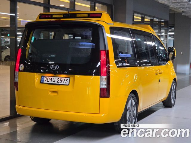 Hyundai Staria из Кореи Encar