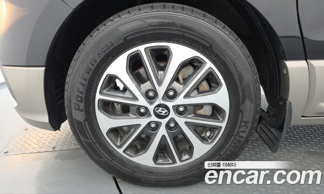 Hyundai Starex Urban 9-Seater Exclusive — пробег 118 222 км — фото 5 из 5