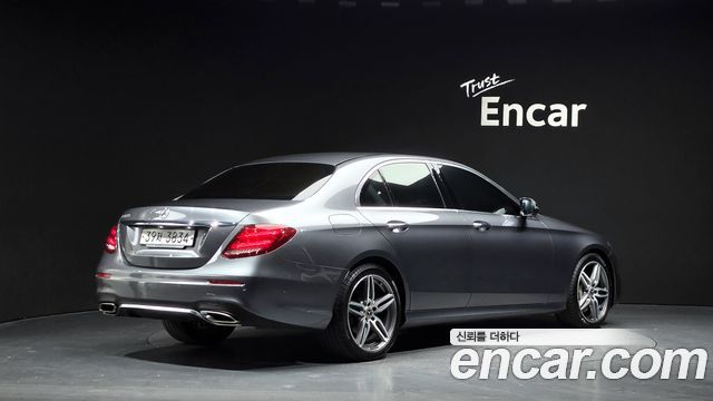 Mercedes-Benz E-Class E300 AMG Line — пробег 95 769 км — фото 2 из 5