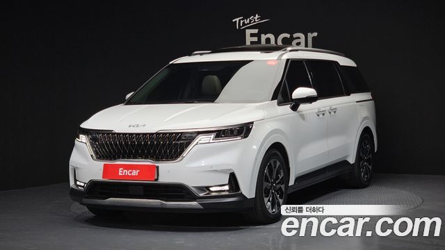 Kia Carnival Diesel 7-Seater Signature — пробег 92 000 км — фото 1 из 5