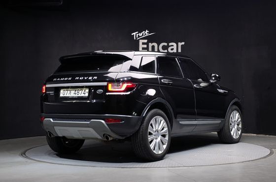 Land Rover Range Rover Evoque 2.0 TD4 HSE — пробег 149 765 км — фото 2 из 5