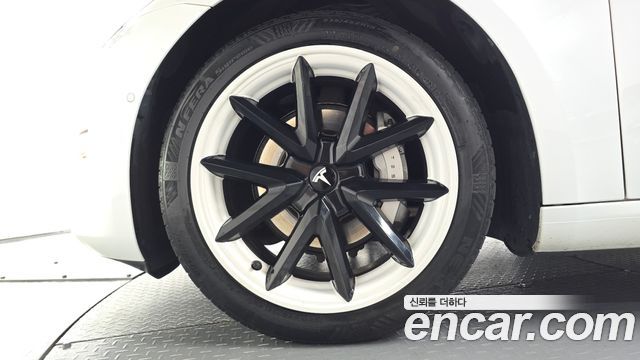 Tesla Model 3 Long Range AWD — пробег 94 953 км — фото 5 из 5