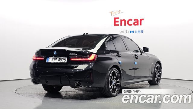 BMW 3-Series из Кореи Encar