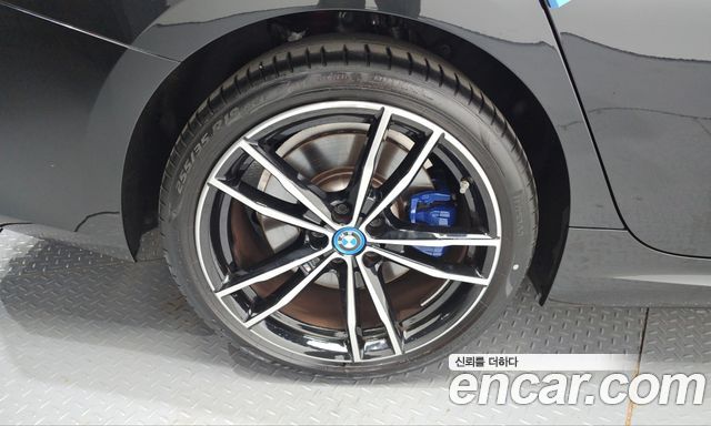 BMW 3-Series из Кореи Encar