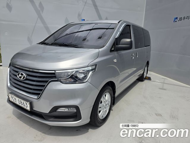 Hyundai Starex Van 5-Seater Modern — пробег 130 922 км — фото 3 из 5