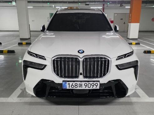 BMW X7 xDrive 40i M Sport 6STR — пробег 15 500 км — фото 1 из 5