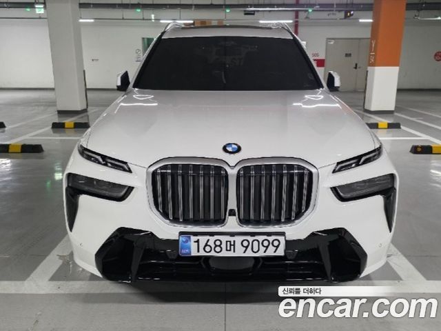 BMW X7 xDrive 40i M Sport 6STR — пробег 15 500 км — фото 2 из 5