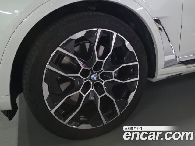 BMW X7 xDrive 40i M Sport 6STR — пробег 15 500 км — фото 4 из 5