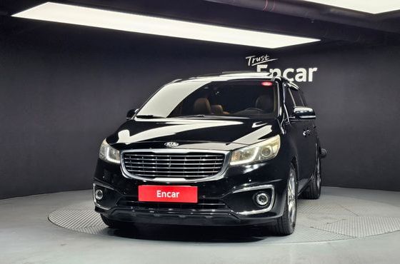 Kia Carnival 9-seater Noblesse — пробег 262 871 км — фото 3 из 5