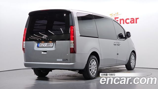 Hyundai Staria из Кореи Encar