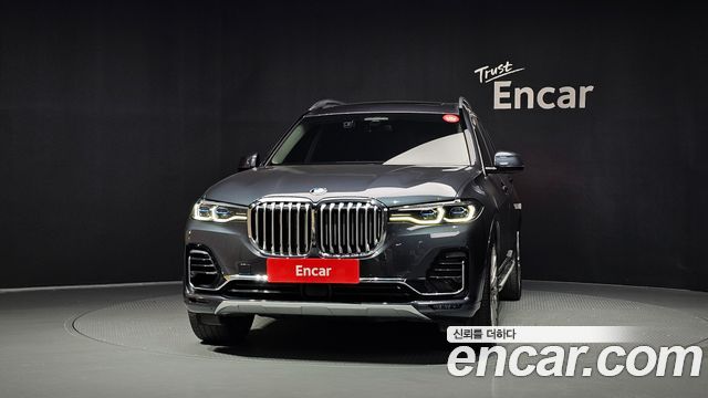 BMW X7 xDrive 40d Design Pure Excellence 6-Seater — пробег 70 338 км — фото 3 из 5